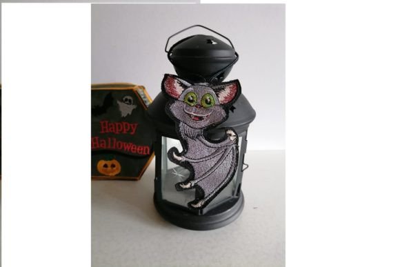 Vampire Cat Embroidery Design Review